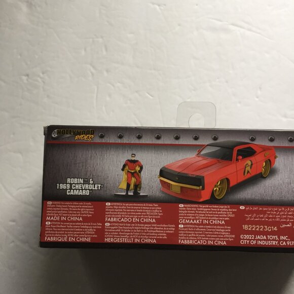 NEW Gotham Knights Red Hood Funko Pop Figure #891 & Robin with 1969 Chevy Camaro - Picture 12 of 14